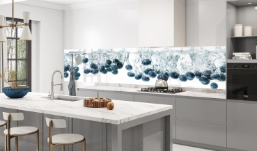 Küchenrückwand Aluverbund Blaubeeren im Wasser Bild 3