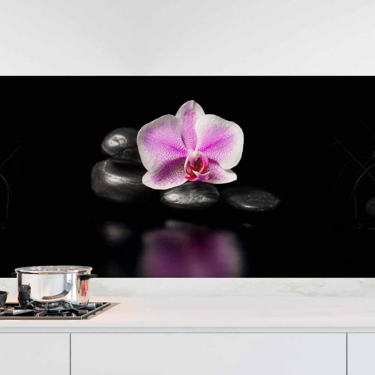 Küchenrückwand Folie Violette Orchideen - Zen-Motiv mit Reflexion