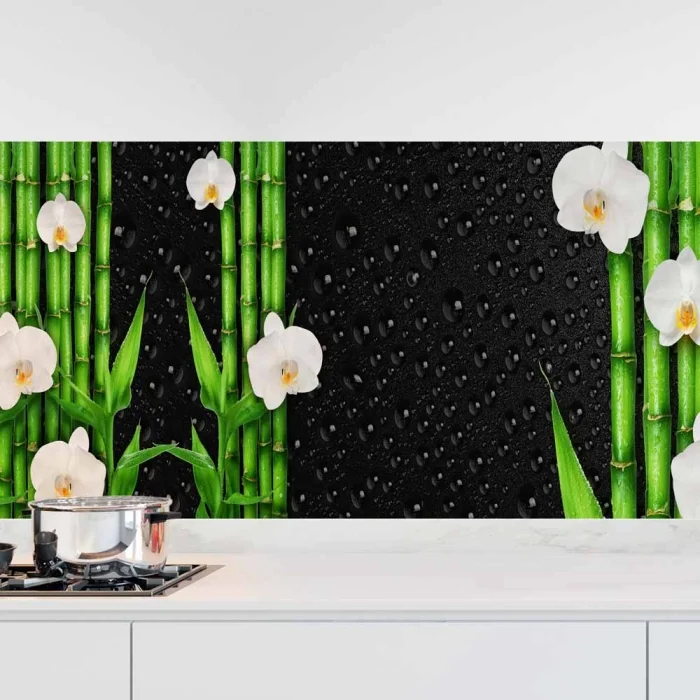 Küchenrückwand Folie asiatische Ruhe - Bambus & weiße Blüten Hauptbild