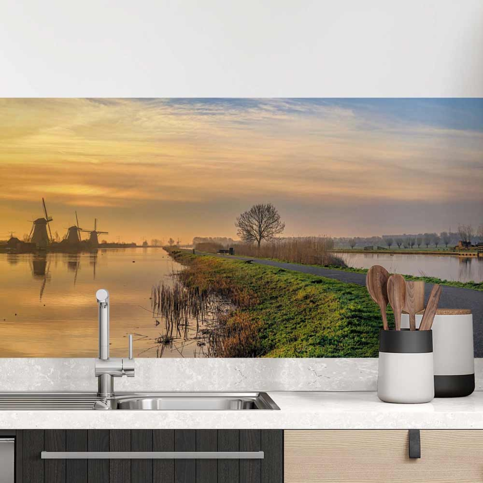 Küchenrückwand Folie Mühlenlandschaft am Wasser