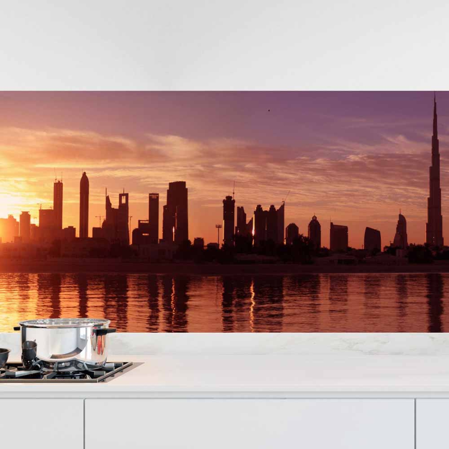 Küchenrückwand Folie Dubai - Elegante Silhouetten für Ihre Küche