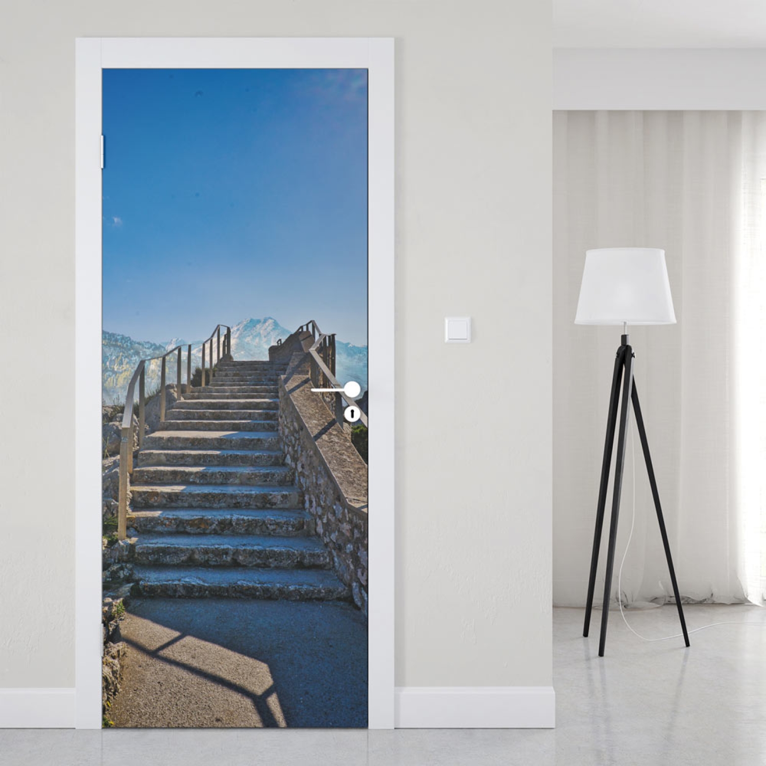 Türfolie Treppe zum Bergpanorama