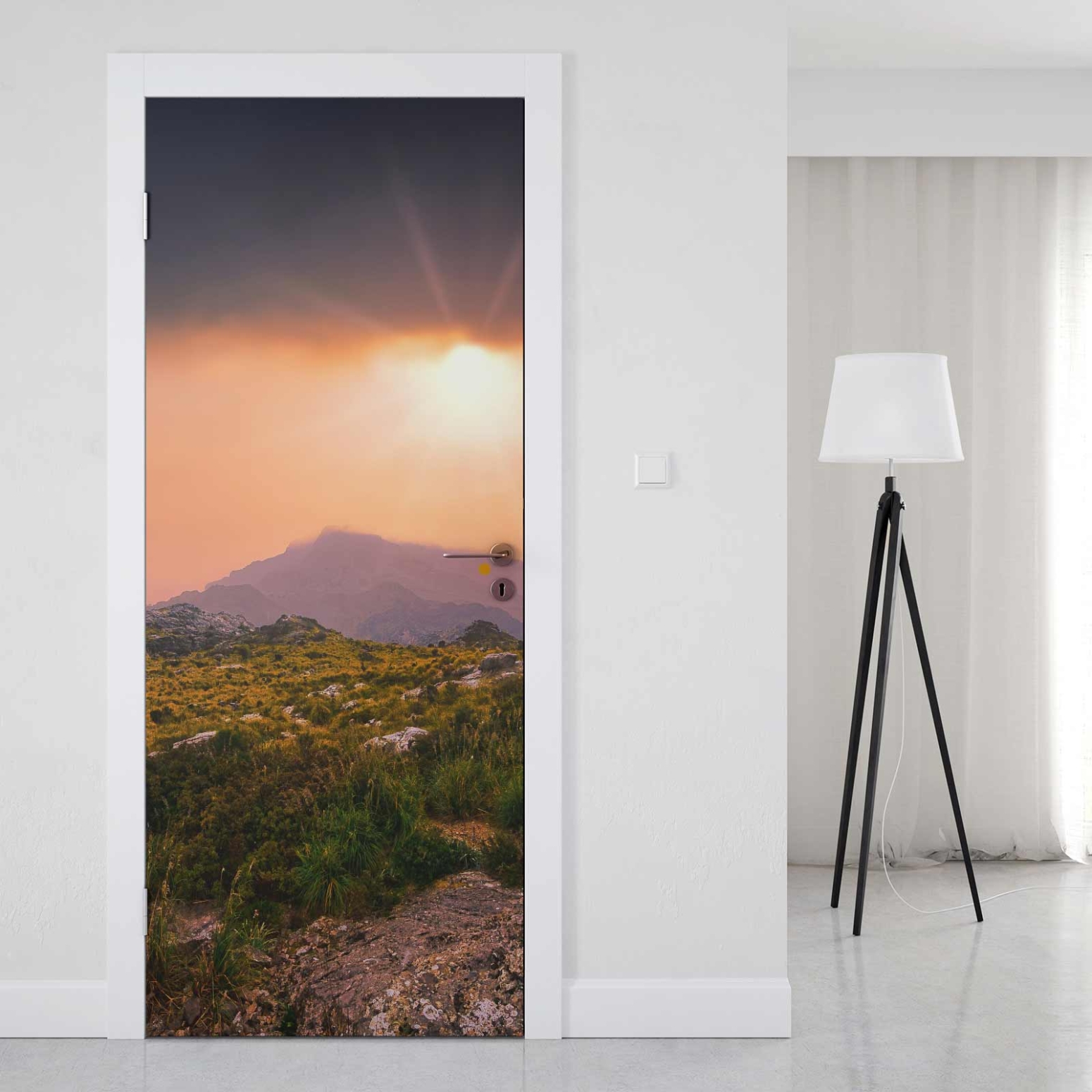 Türfolie Goldenes Bergpanorama Artikelbild 1