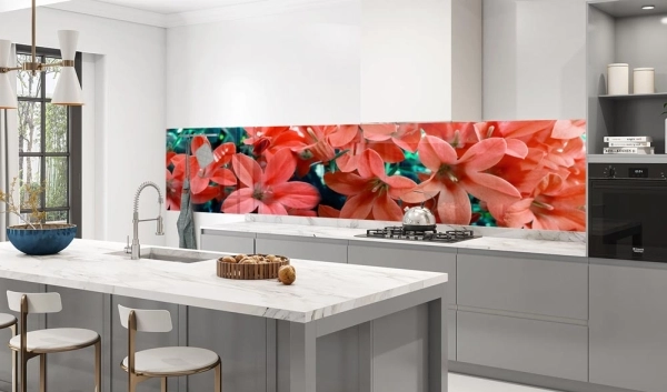 Küchenrückwand Aluverbund Lilien rot Bild 3