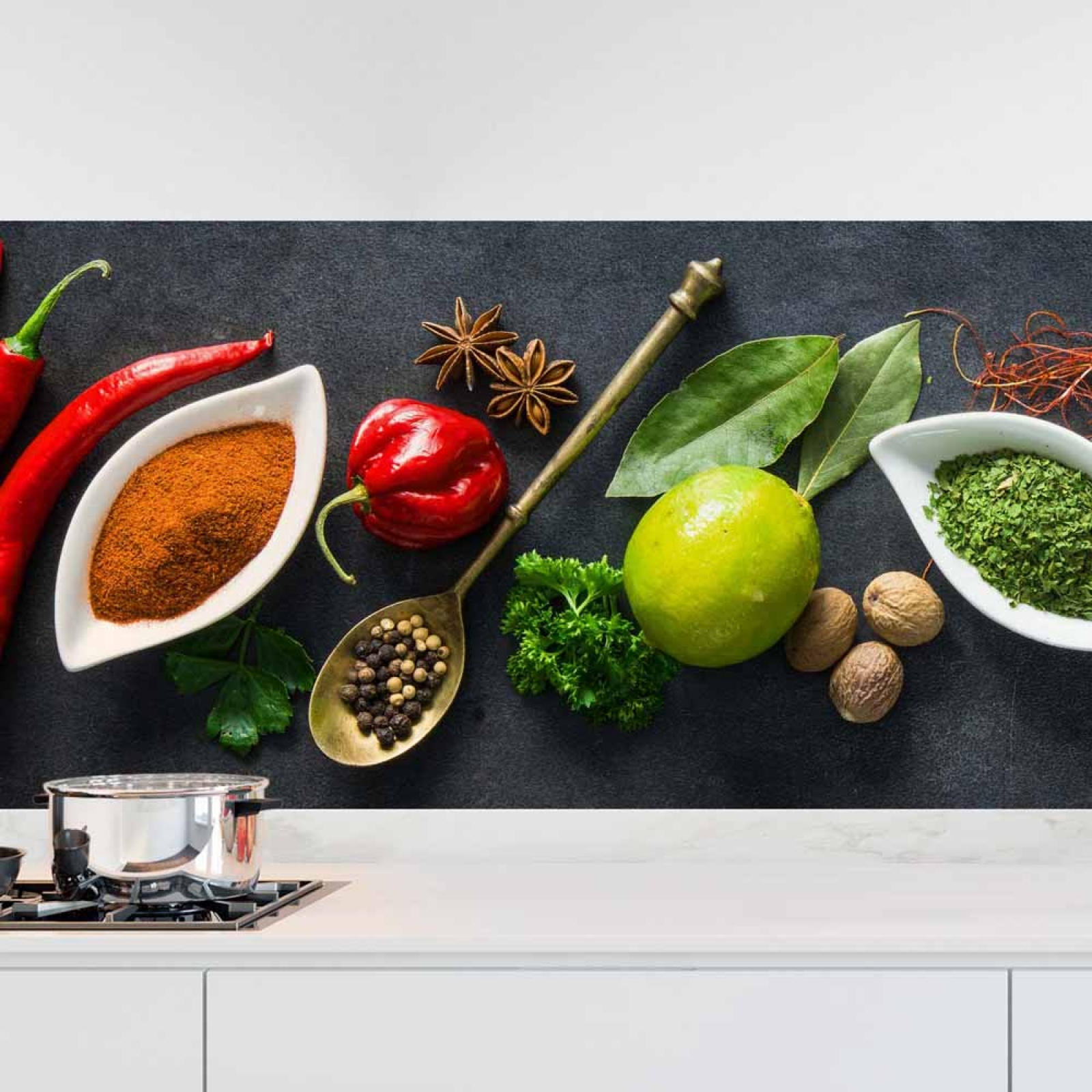Küchenrückwand Folie Kräuter und Gewürze - Intensives Küchenflair Hauptbild 1