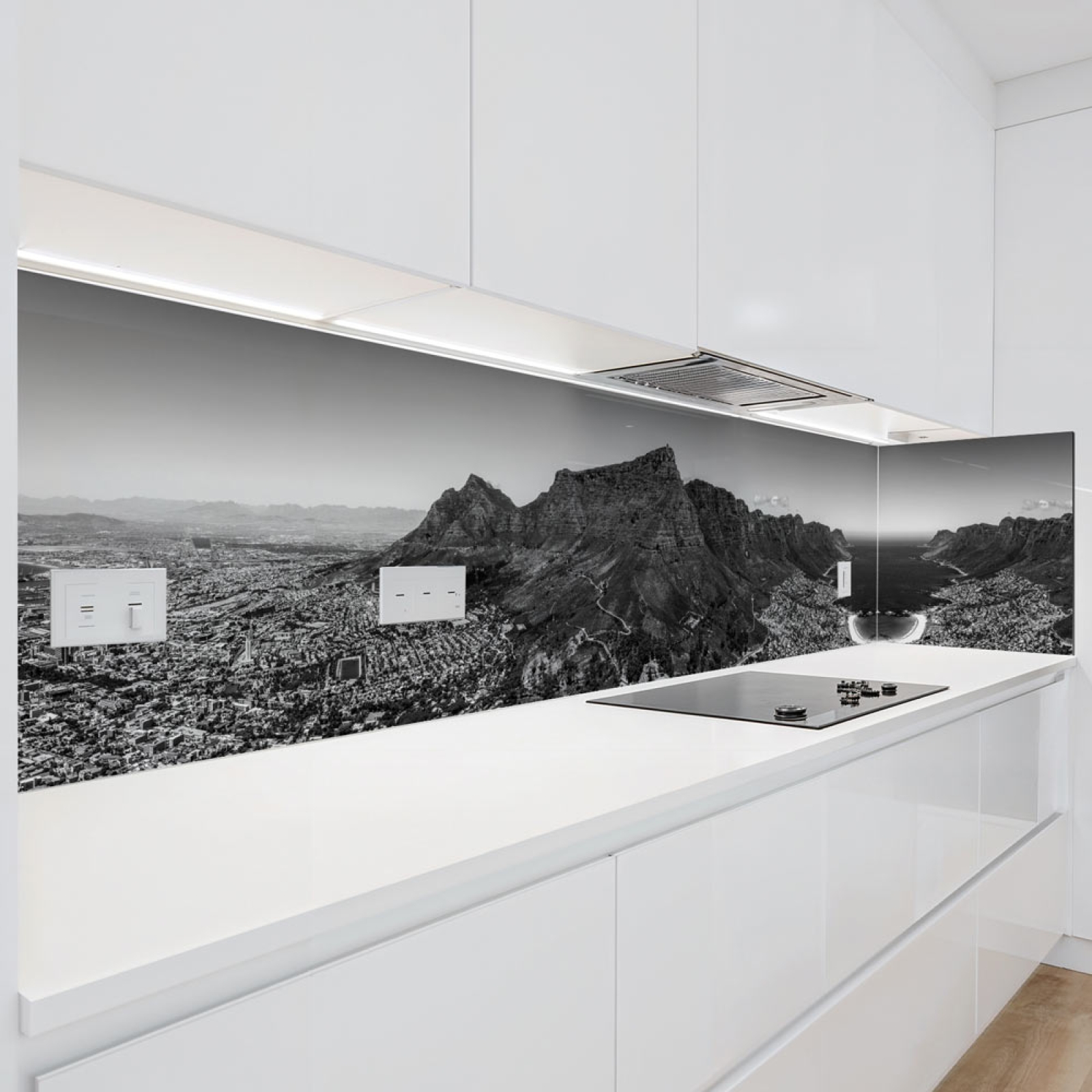 Küchenrückwand Platte Monochrome Berge Artikelbild 1