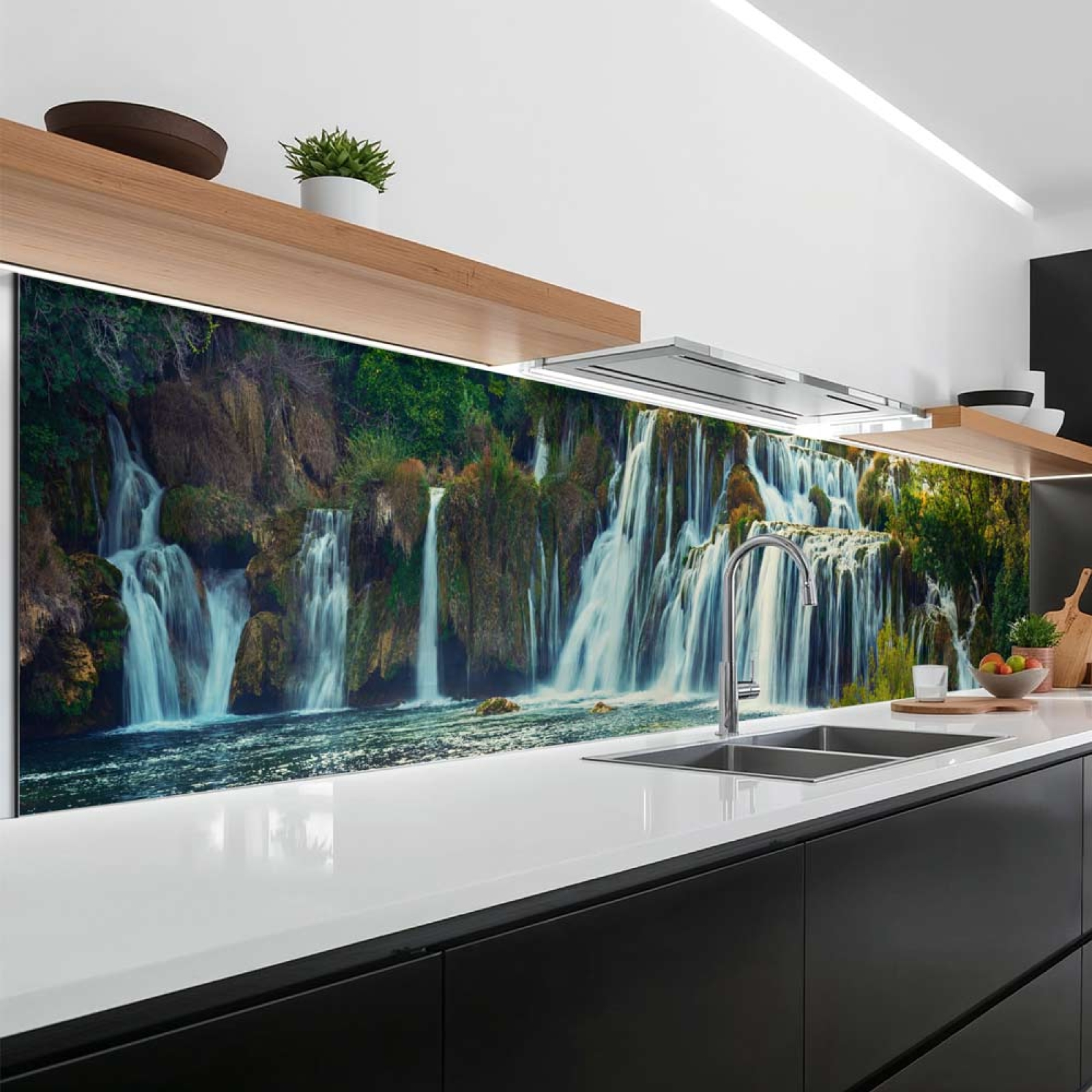 Küchenrückwand Platte Wasserfall im Wald Hauptbild 1