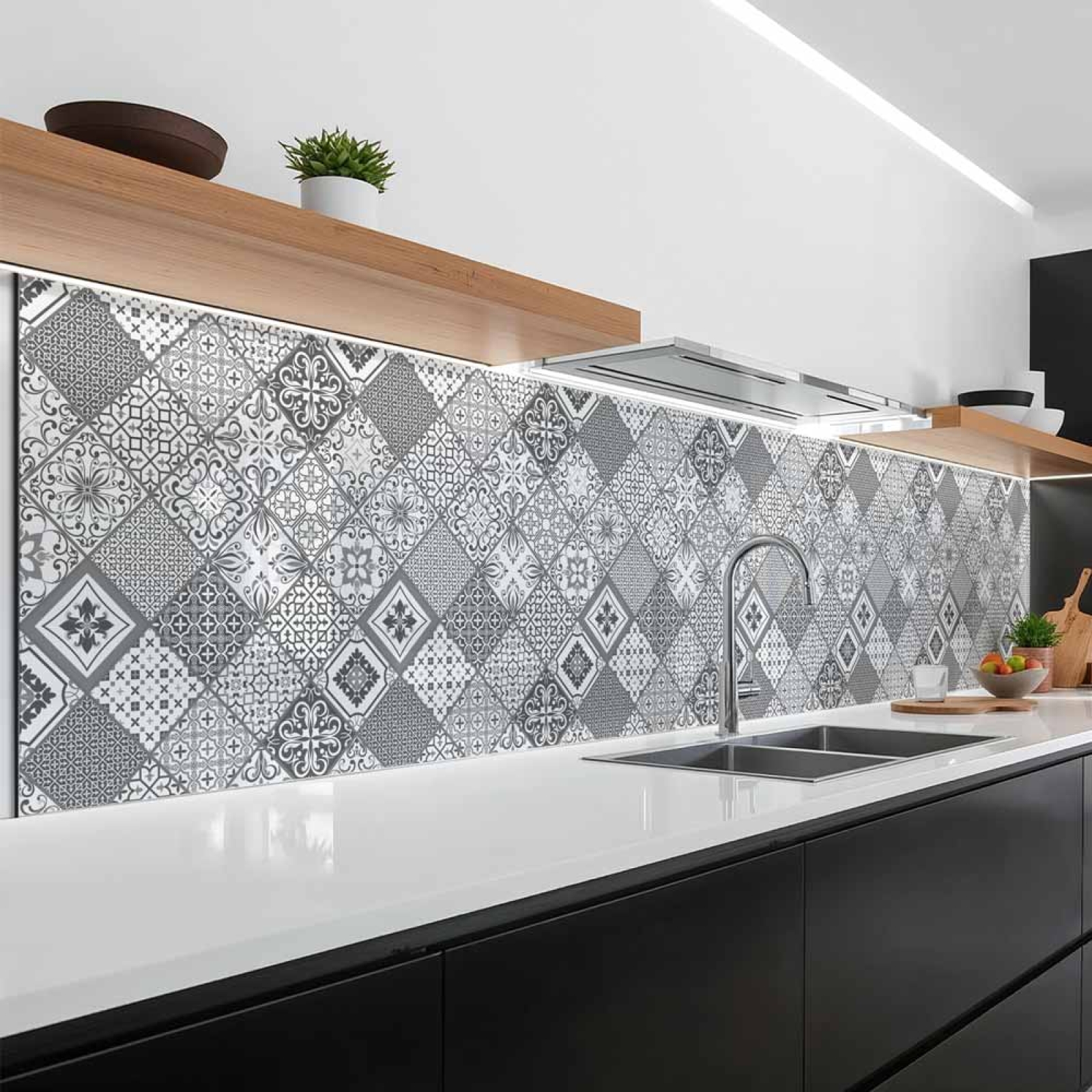 Küchenrückwand Platte Monochrome Azulejo‑Rauten in Grau Hauptbild 1