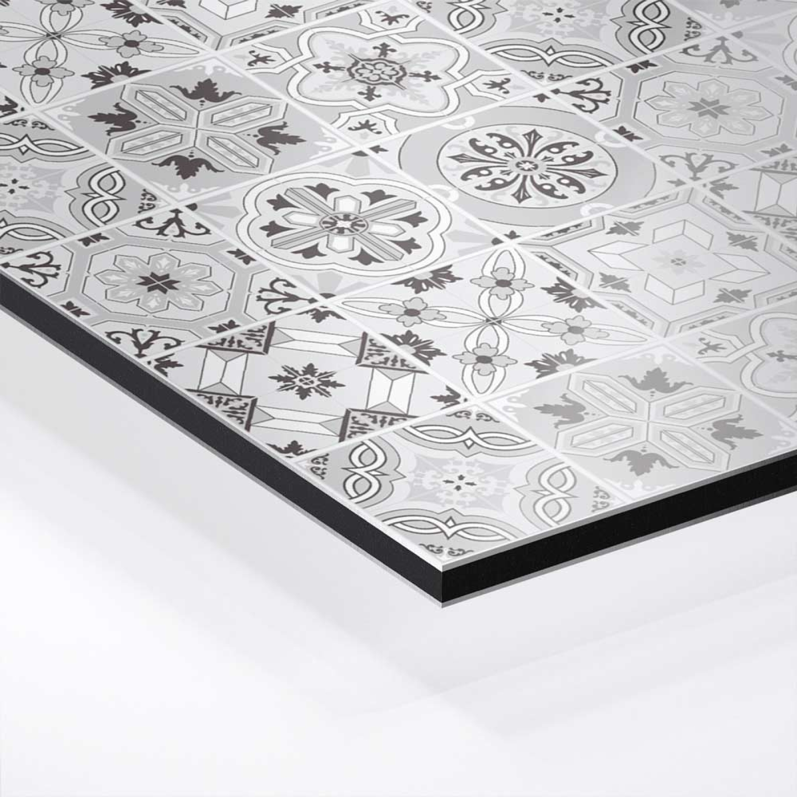 Küchenrückwand Platte Klassisches Patchwork in dezentem Grauton Hover-Bild