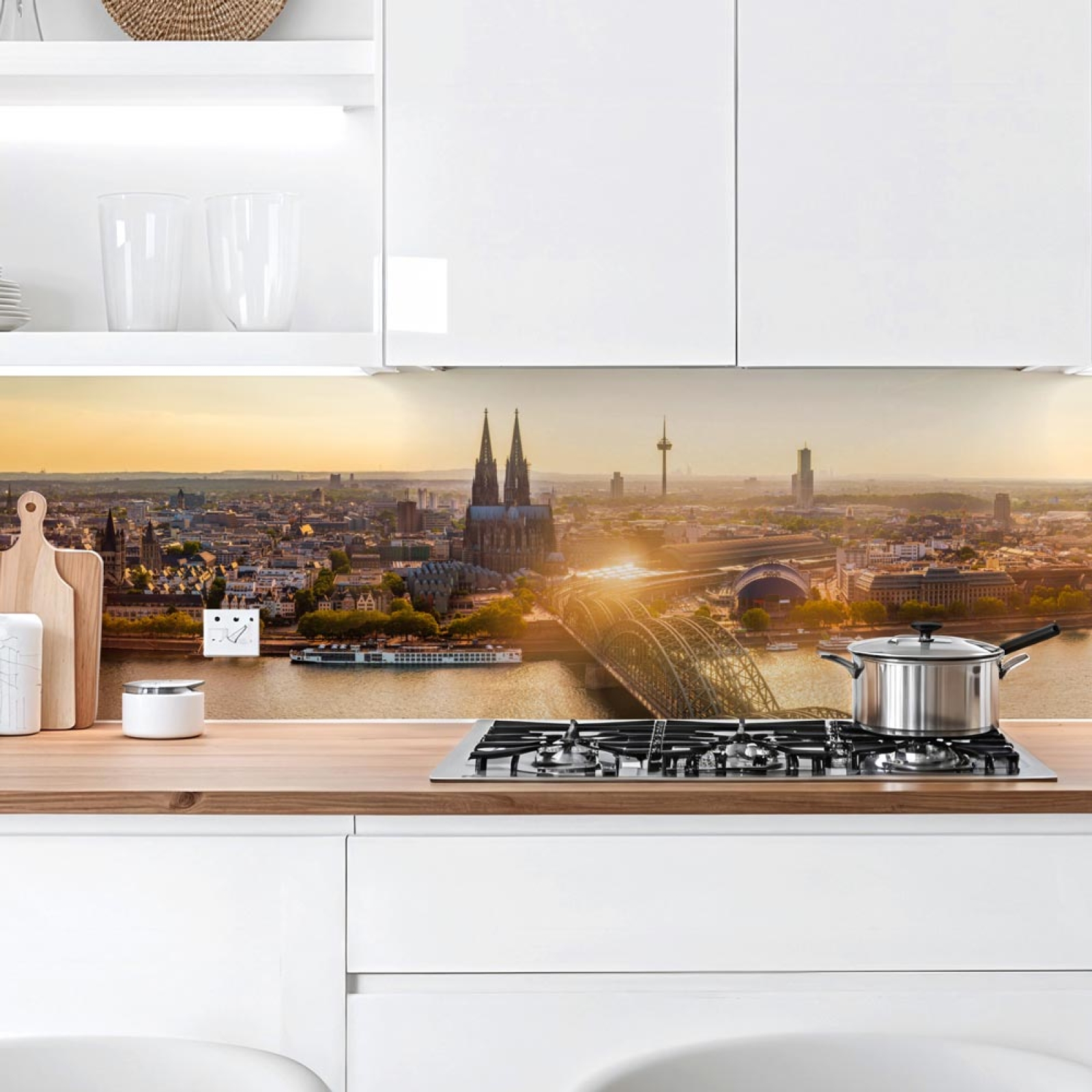 Küchenrückwand Platte Kölns Ufer im sanften Dämmerlicht Artikelbild 1