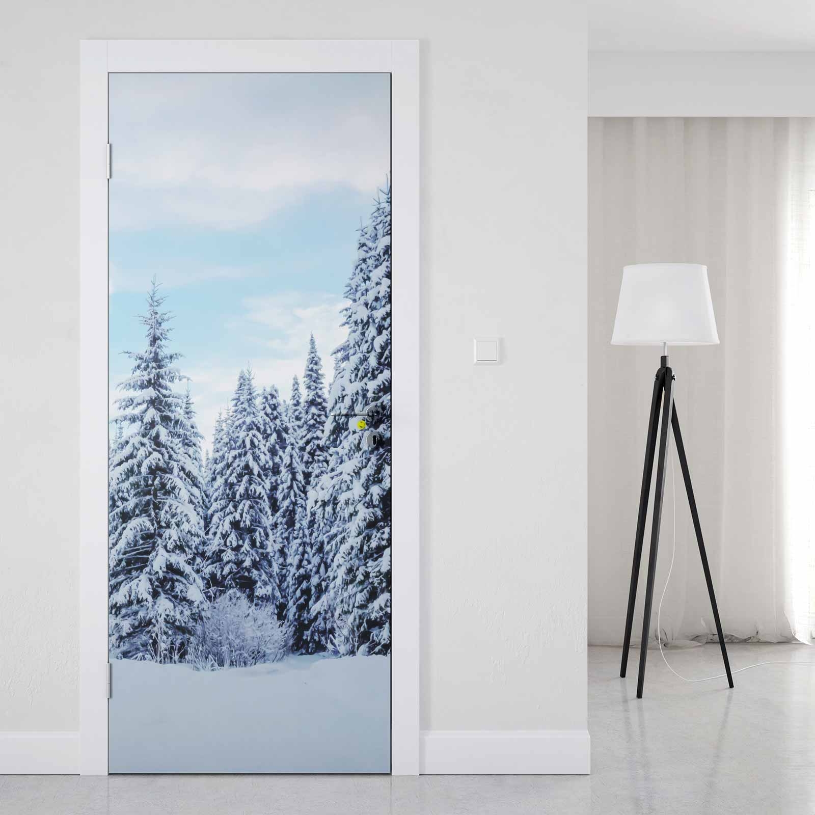 Türfolie Winterwald im Morgenlicht Artikelbild 1
