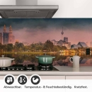 Mobile Preview: Küchenrückwand Folie Malaysia - Moderne Architektur für die Küche Detailbild 1